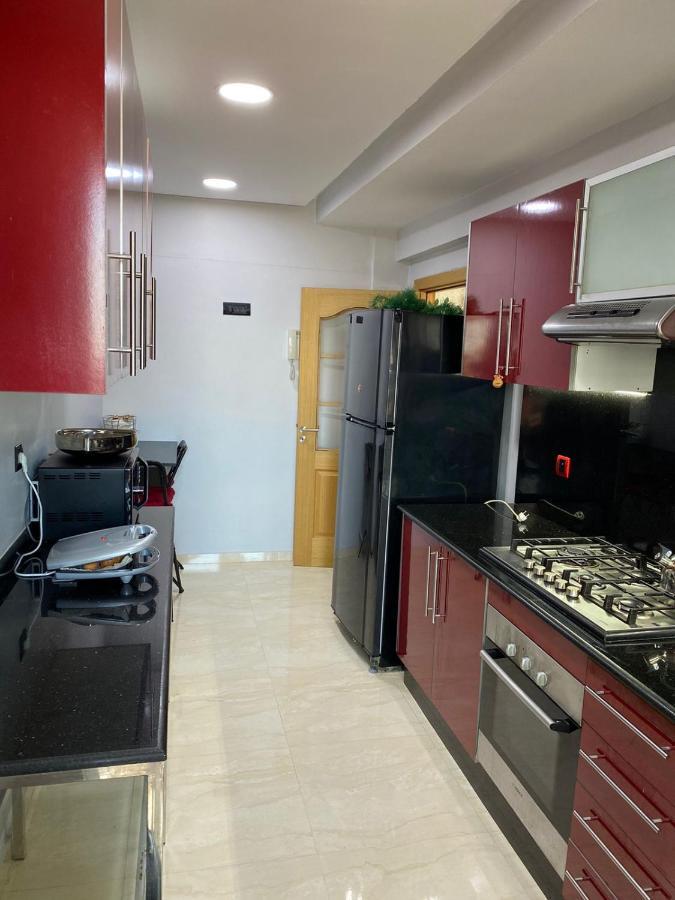 Magnifique Appart F3, Renove, Tres Bien Desservie Casablanca Ngoại thất bức ảnh